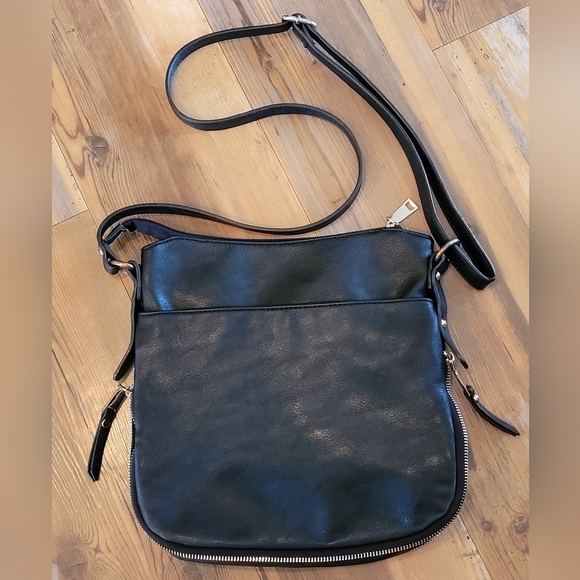 JOANEL Crossbody Bag, Faux Leather, Cutout and Zipper Detail, Black - Picture 3 of 14